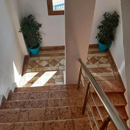 ホテル Shuka Ksamil Sarandë