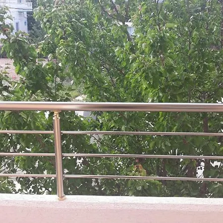 Shuka Ksamil Ξενοδοχείο 5*